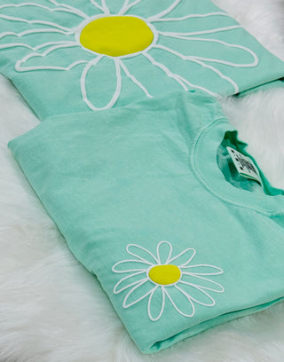 white and yellow daisy
trendy
trending
screen printed
puffy ink
puff ink
popular
peachy keen prints
happy daisy
cute
bow
2 color puff